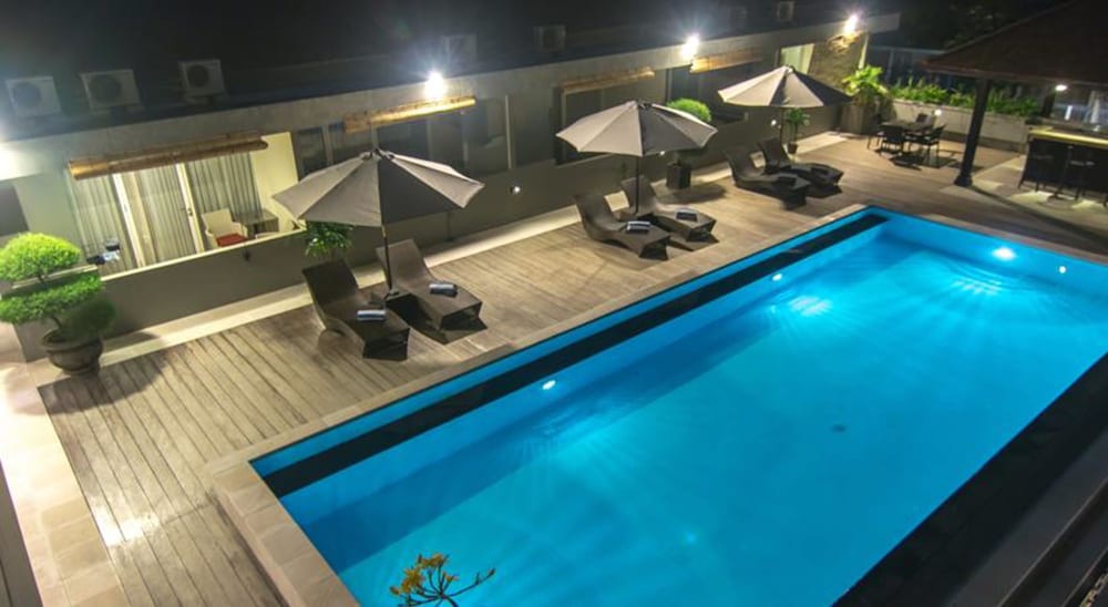 seminyak square hotel and villas