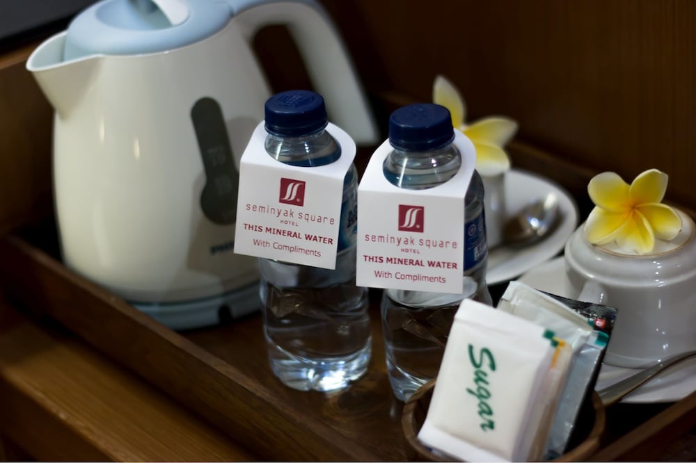 seminyak square hotel and villas