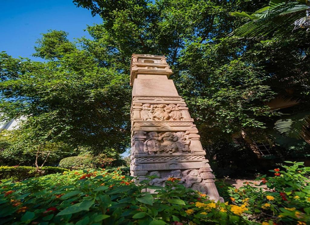 renest shraddha inn shirdi