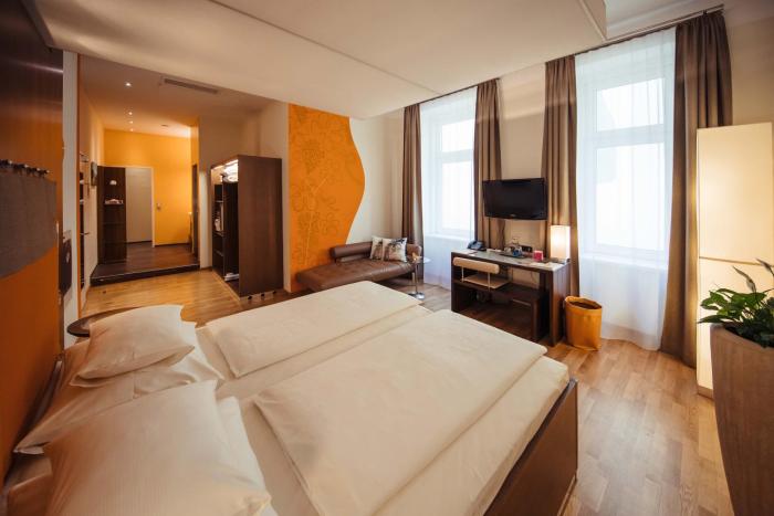 hotel rathaus wein and design