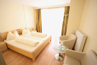 Landhotel Kreinerhof,Close To Downhill Skiing,3 star