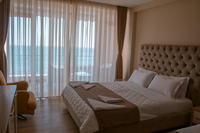 hotel frojd