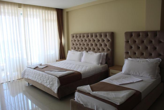 hotel frojd