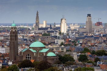 crowne plaza antwerp by ihg