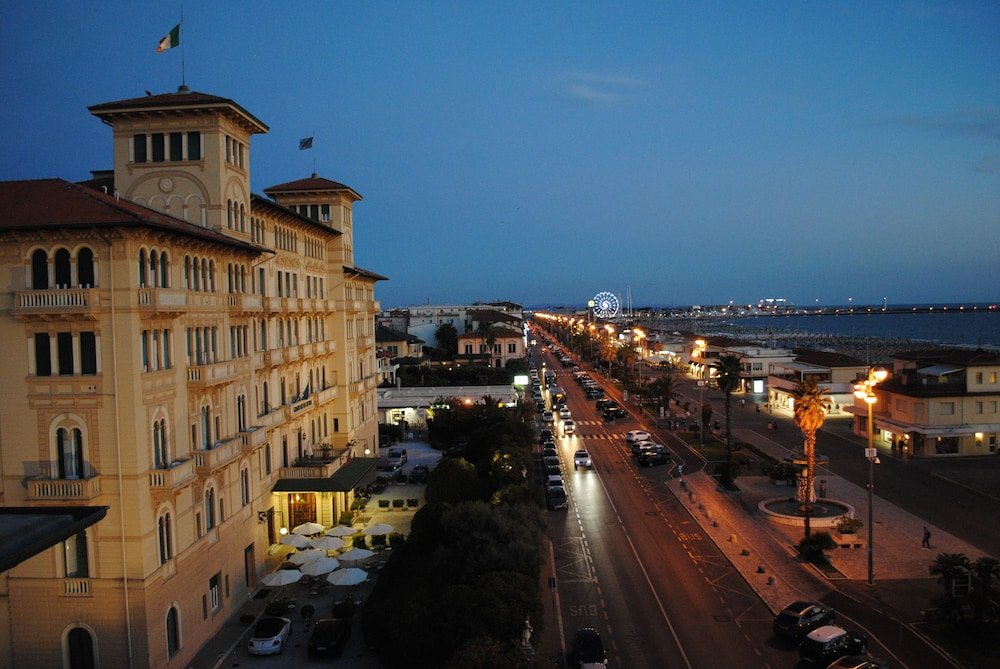viareggio