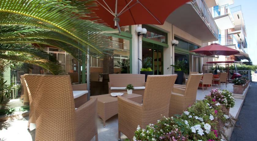 hotel international