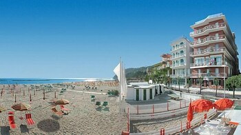 hotel international