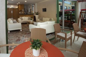 hotel international