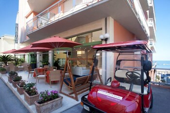 hotel international