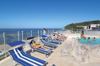 hotel international