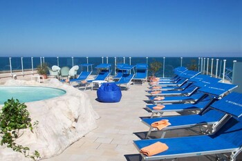hotel international