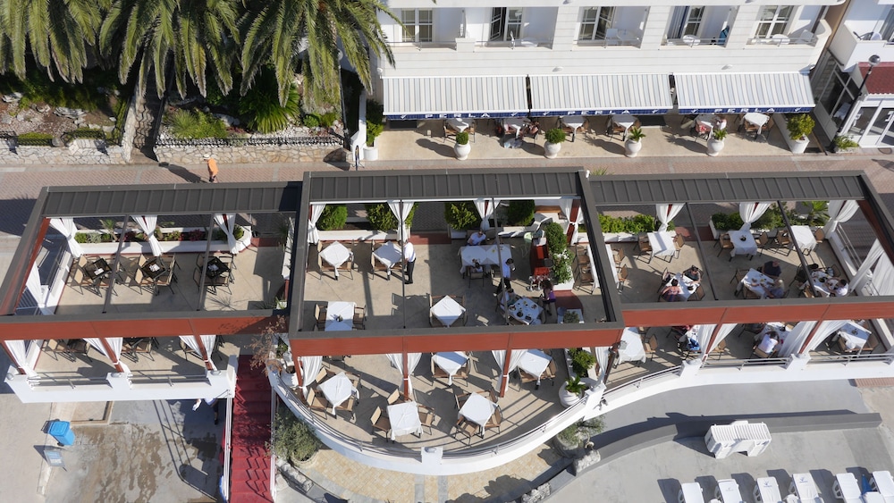 hotel perla