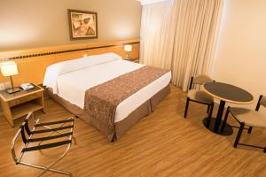 hotel golden park internacional foz and convencoes by nacional inn