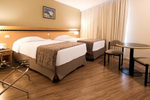 hotel golden park internacional foz and convencoes by nacional inn