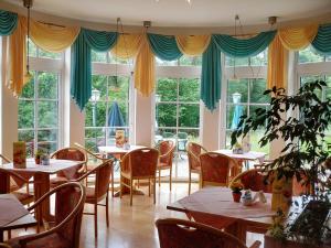 Parkhotel Bad Brambach,Bad Brambach>>Adorf,3 star