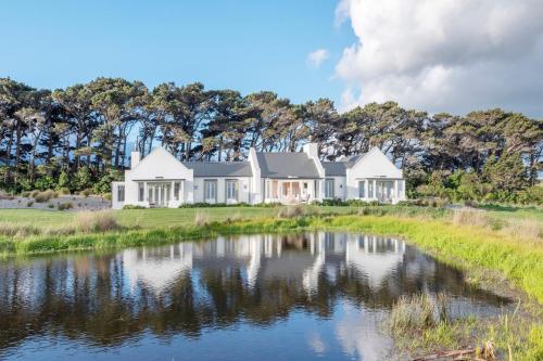 wharekauhau luxury country estate