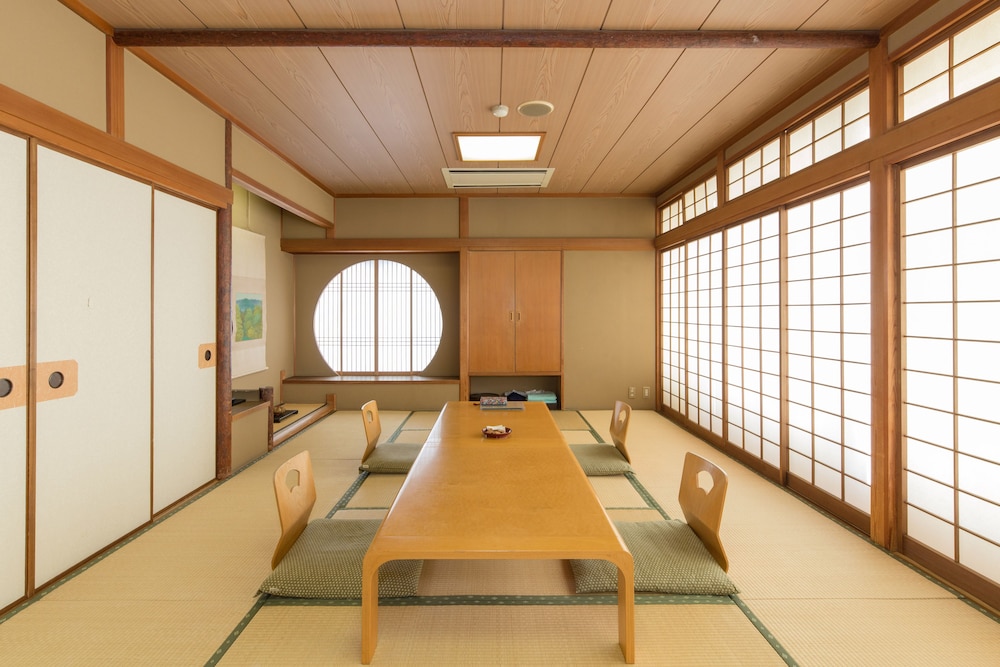 ryokufuso
