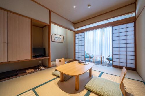 ryokufuso