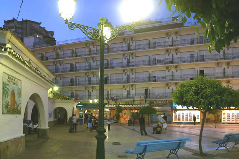 hotel torremolinos centro by croma