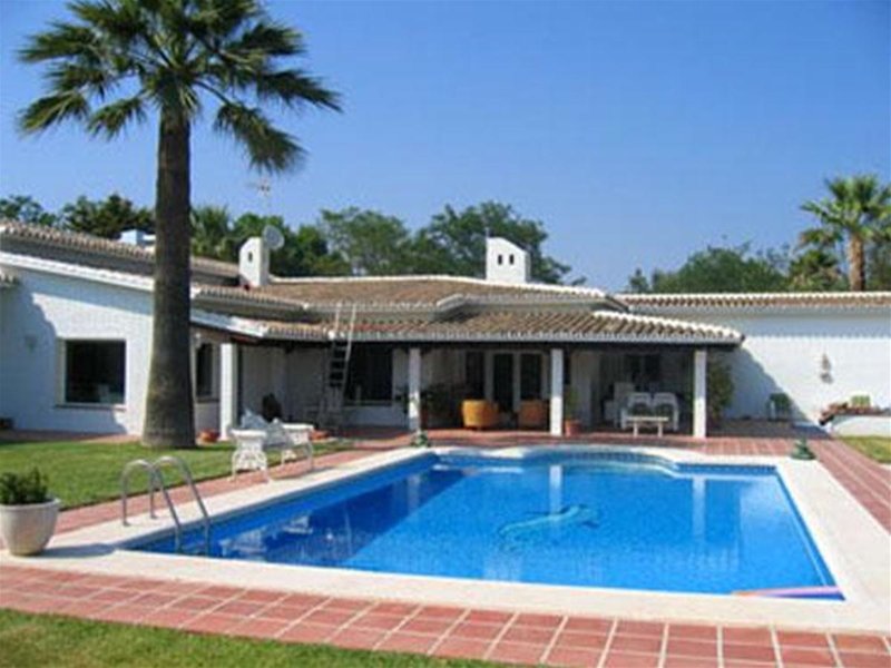 hotel torremolinos centro by croma