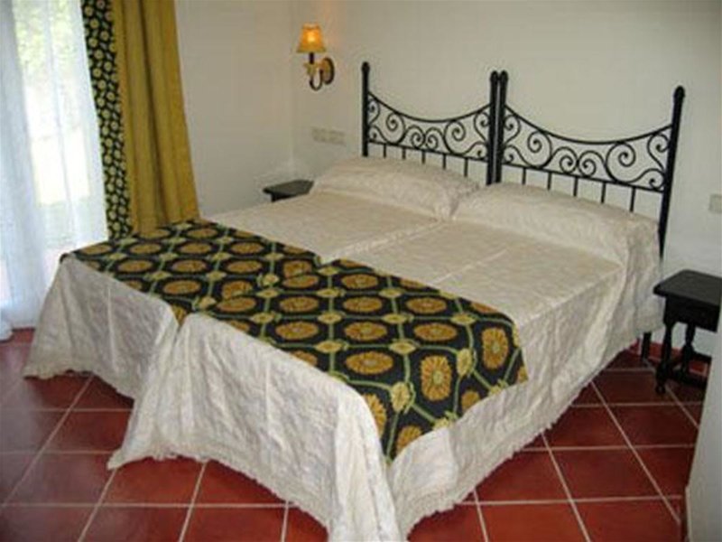 hotel torremolinos centro by croma