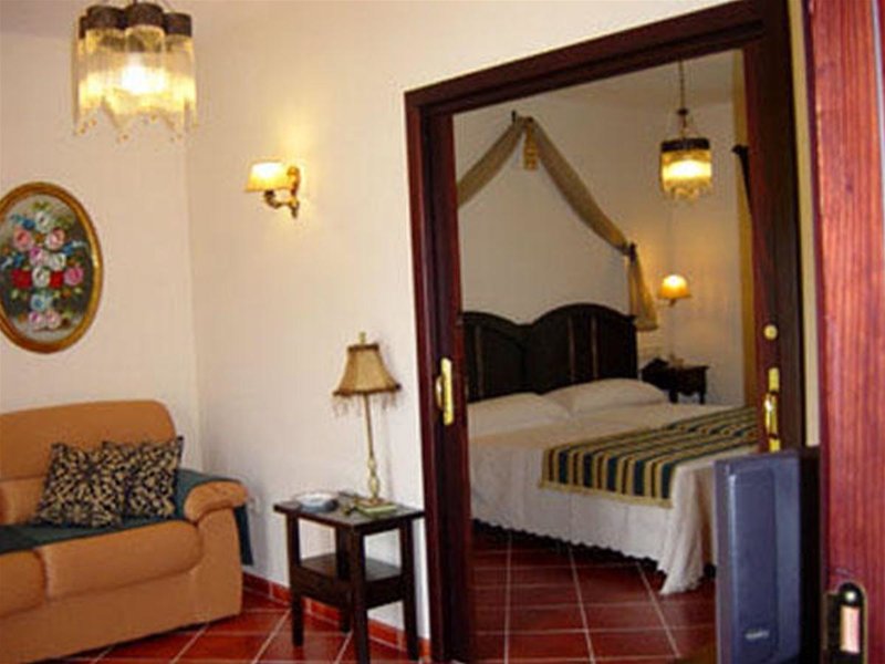 hotel torremolinos centro by croma