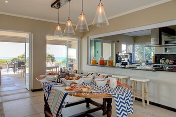 abalone guest lodge