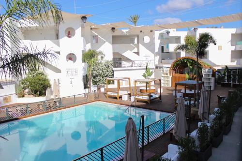 Apartamentos Bora Bora - Adults Only,Playa D'en Bossa>>Ibiza,1 star