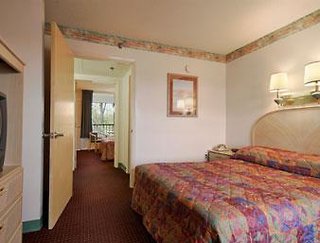 Super 8 By Wyndham Sevierville Riverside,Gatlinburg - Pigeon Forge>>Gatlinburg,2 star
