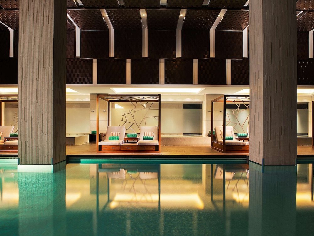 banyan tree shanghai on the bund