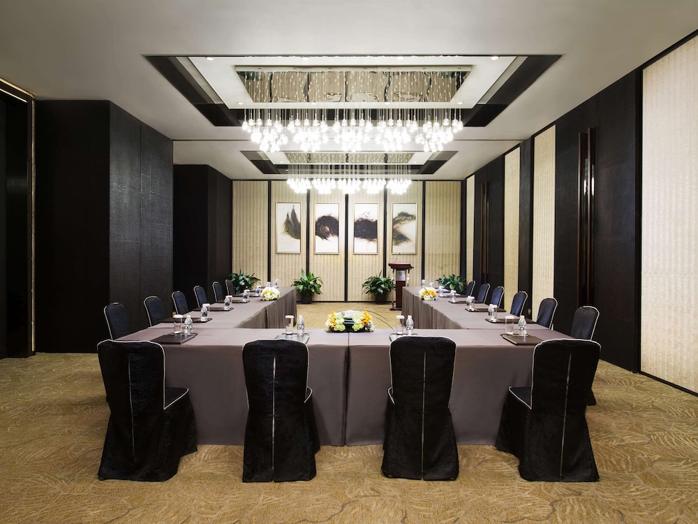 banyan tree shanghai on the bund