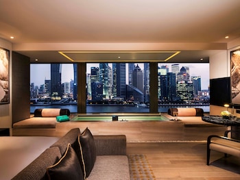 banyan tree shanghai on the bund