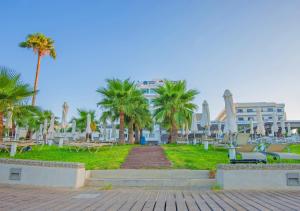 silver sands beach hotel