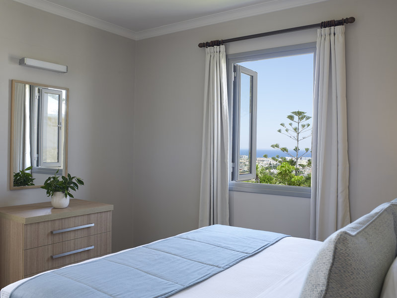 louis st elias resort and waterpark