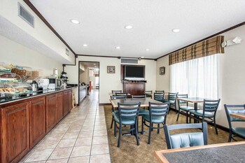 quality inn savannah south