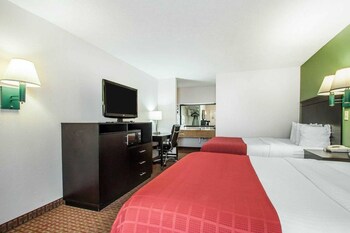 quality inn savannah south