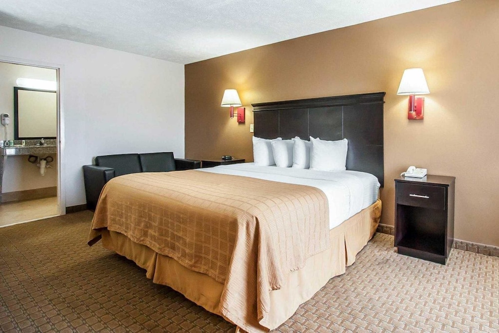 quality inn savannah south
