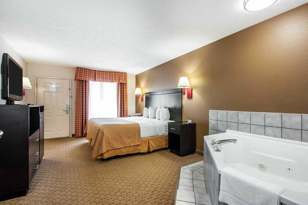 quality inn savannah south