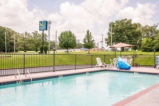Quality Inn Savannah South,Tennessee>>Savannah,3 star