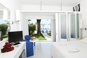 dome beach marina hotel and resort