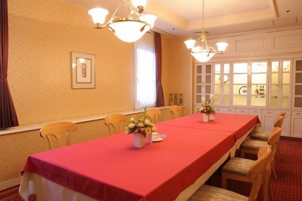 sakaide grand hotel