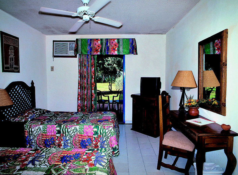 lti costa caribe beach hotel