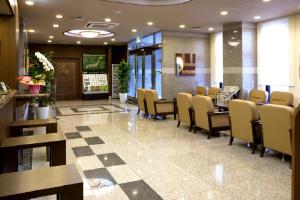 Hotel Route - Inn Hofu Ekimae,Near Mori Museum And Garden,3 star