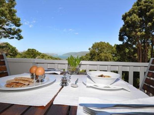 south villa guesthouse and garden