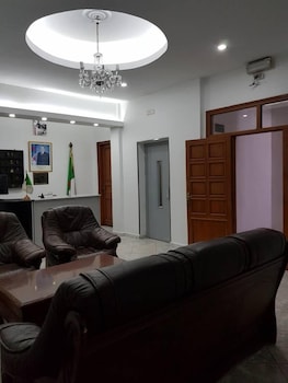 hotel ikram oran
