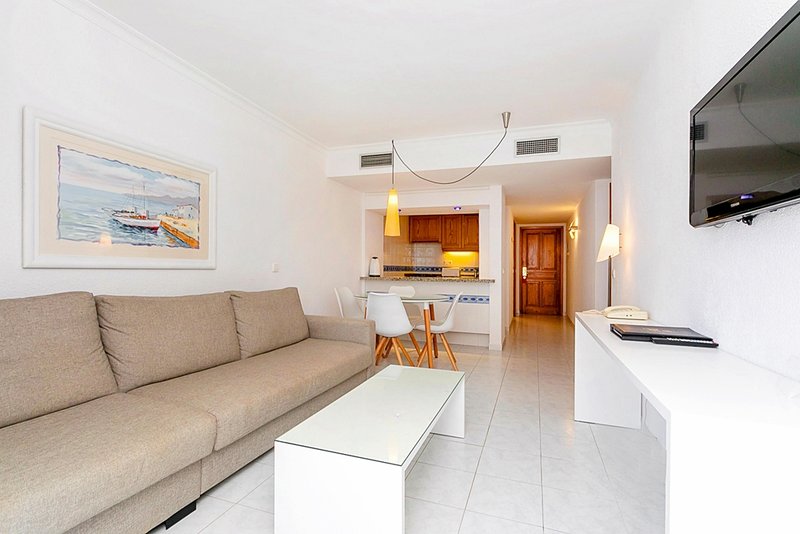 duquesa playa aparthotel