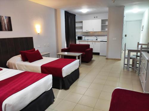 apartamentos puerta del sur