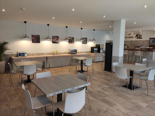 apartamentos puerta del sur