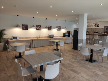 Apartamentos Puerta Del Sur,Costa De La Luz>>Bellavista,3 star