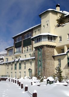 The Mountains Hotel,Monachil>>Granada,3 star